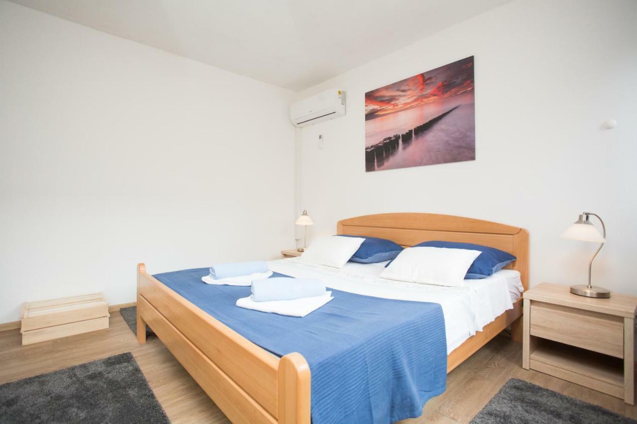 Apartmani Maras สปลิท ภายนอก รูปภาพ