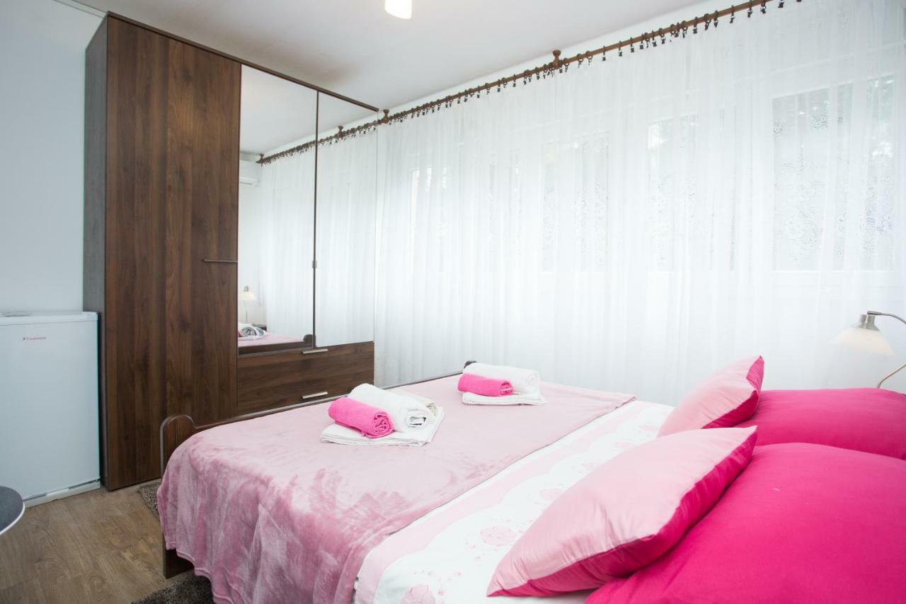 Apartmani Maras สปลิท ภายนอก รูปภาพ
